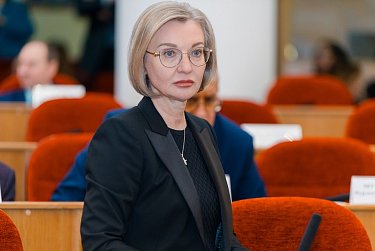 Депутаты приняли в первом чтении бюджет Оренбуржья 